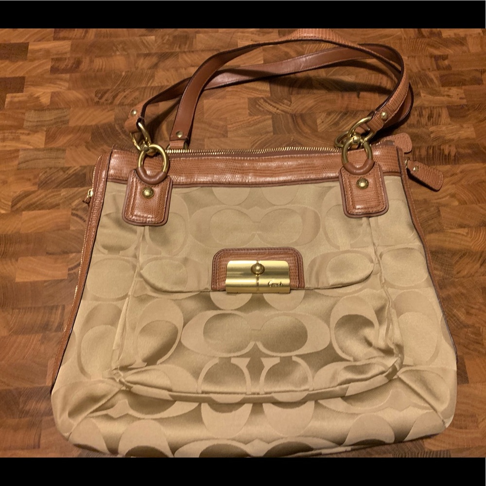 Coach handbag
